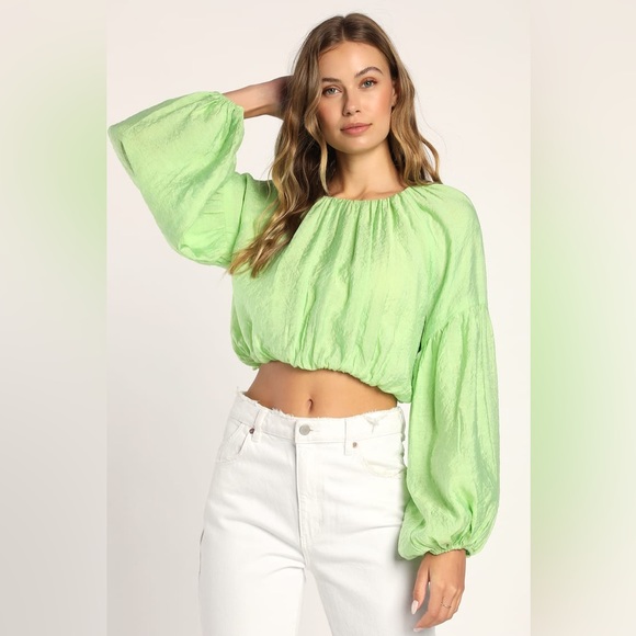 Lulus Tops - NWOT💚 Lulu's Total Bliss Lime Green Balloon Sleeve Crop Top Size XS